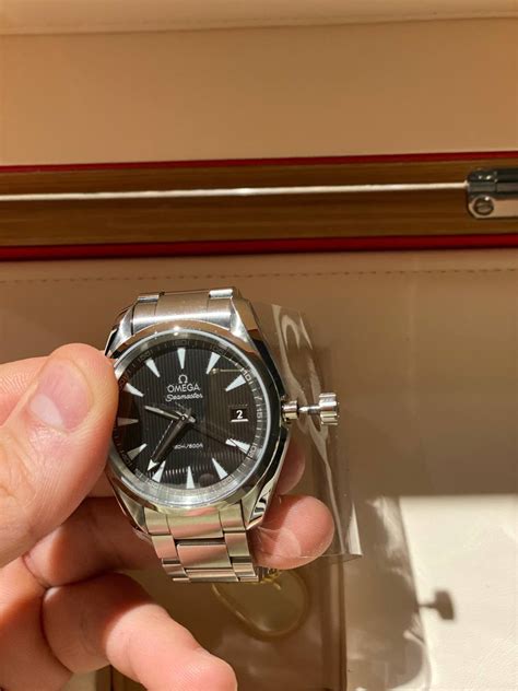 does authentic watches com sell fakes